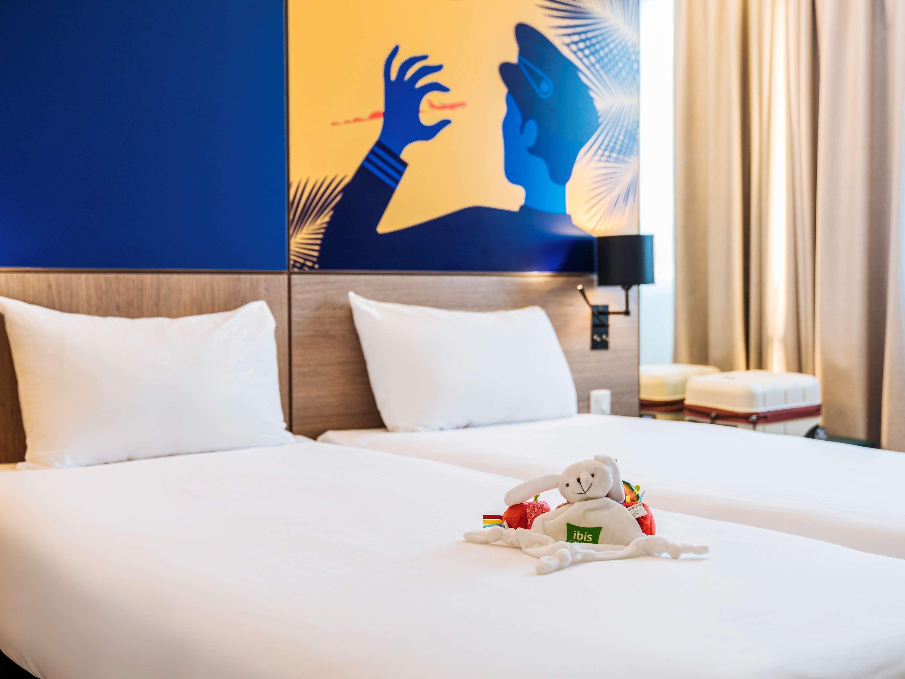 Ibis Styles Aéroport Arenas