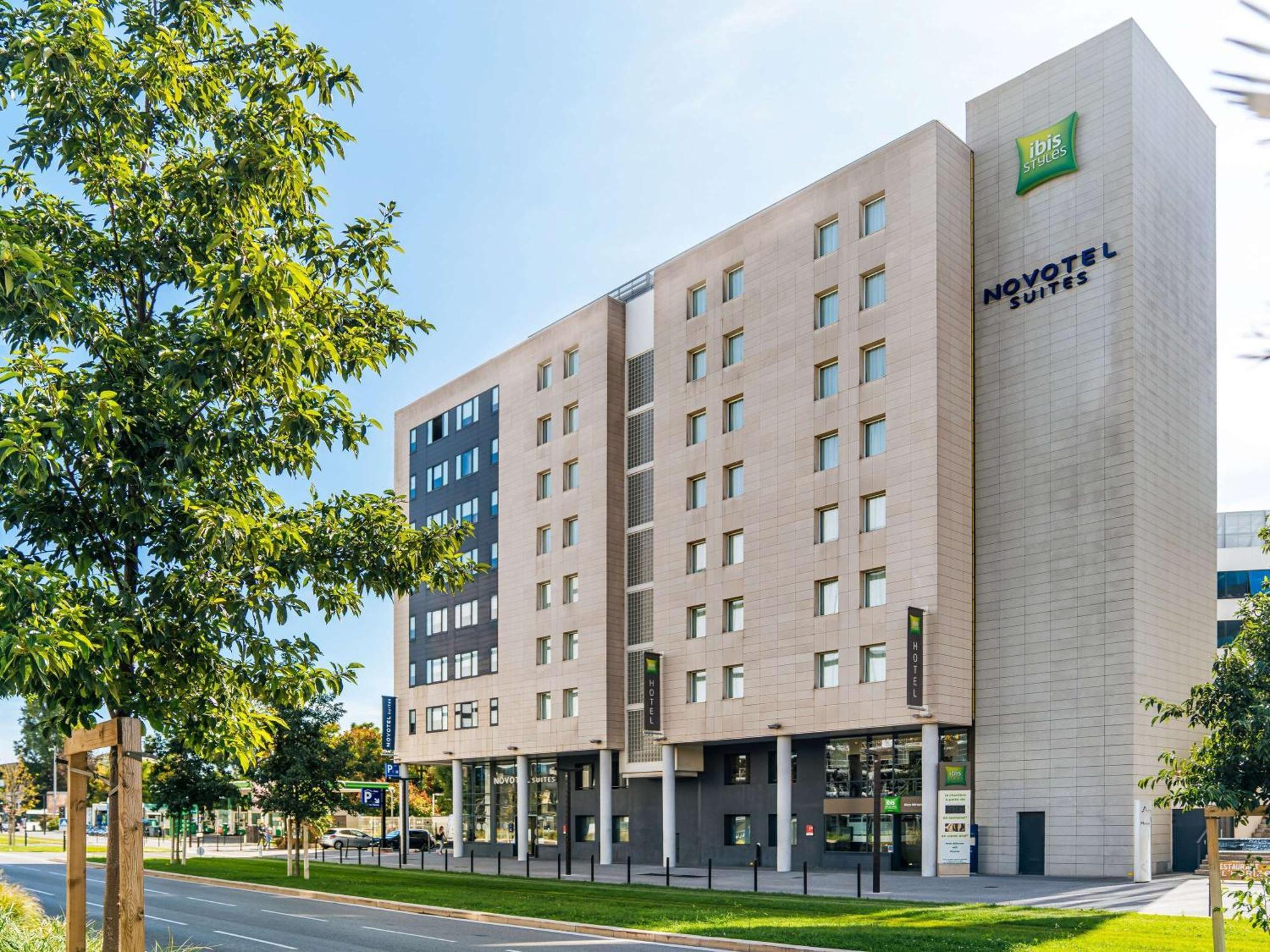 Ibis Styles Aéroport Arenas